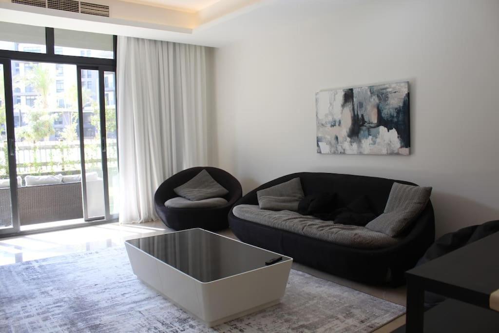 דירות Stunning 2 Bdr Apt With Garden In Cairo Festival City מראה חיצוני תמונה